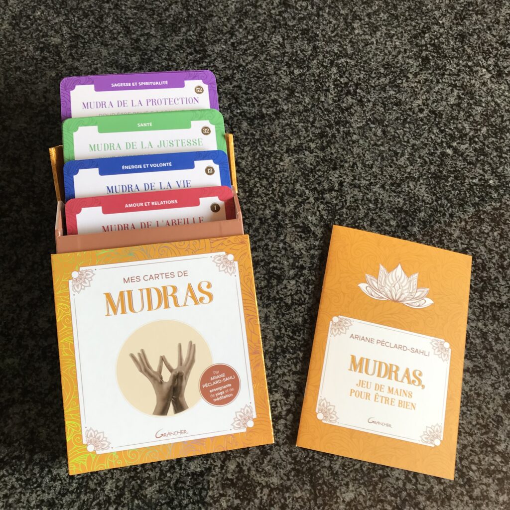 mudras, cartes de méditation